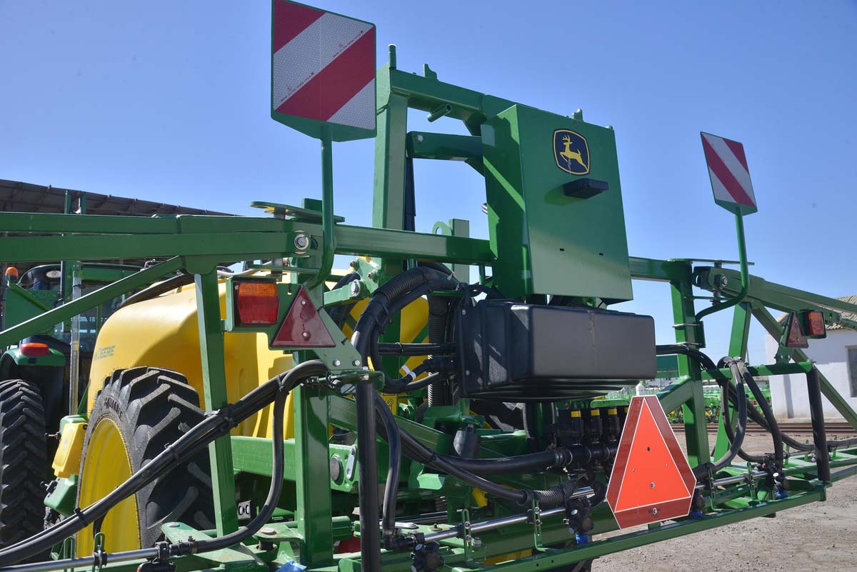 A new batch of agricultural machinery arrived in Turkmenistan