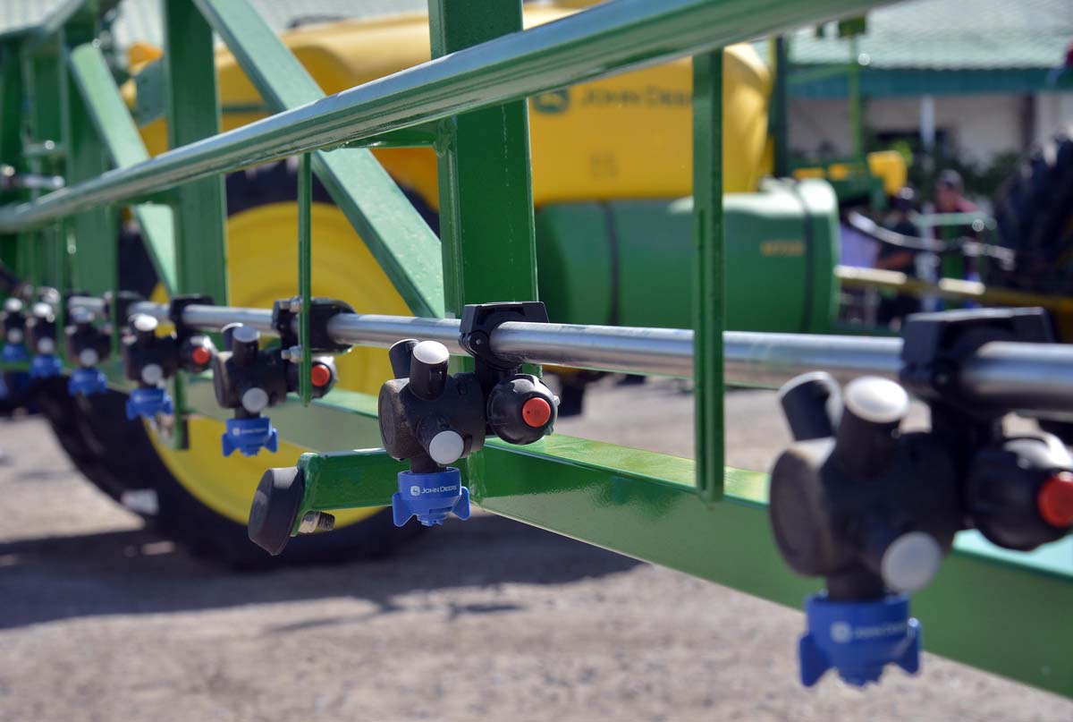 A new batch of agricultural machinery arrived in Turkmenistan