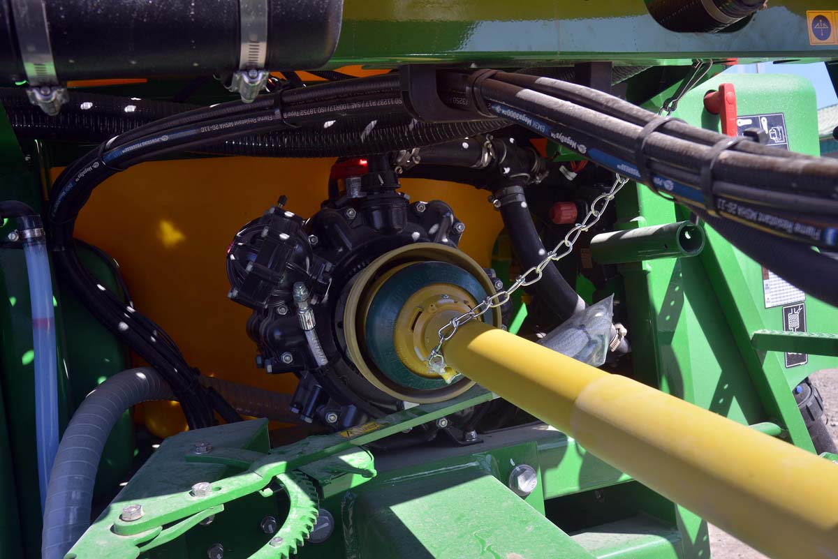 A new batch of agricultural machinery arrived in Turkmenistan