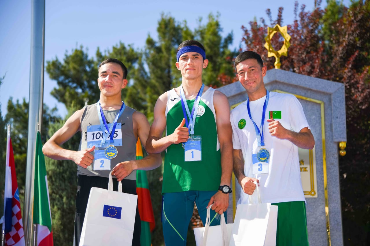 Sports running festival took place in Ashgabat in honor of the Europe Day and the International Year of Peace and Trust