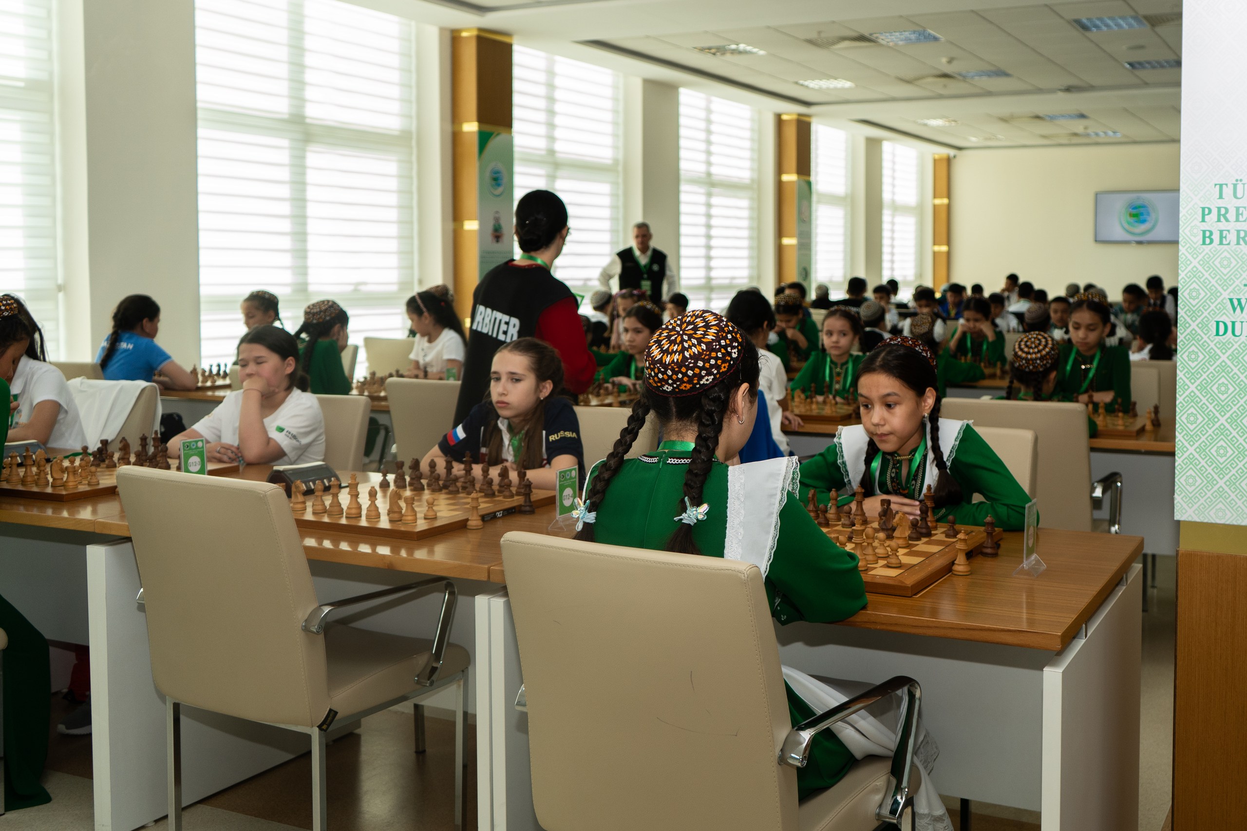 Türkmen küştçüleri «Aşgabat 2025» halkara ýaryşynda küşt oýnunyň rapid görnüşi boýunça 10 medal gazandylar