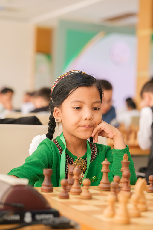 Türkmen küştçüleri «Aşgabat 2025» halkara ýaryşynda küşt oýnunyň rapid görnüşi boýunça 10 medal gazandylar