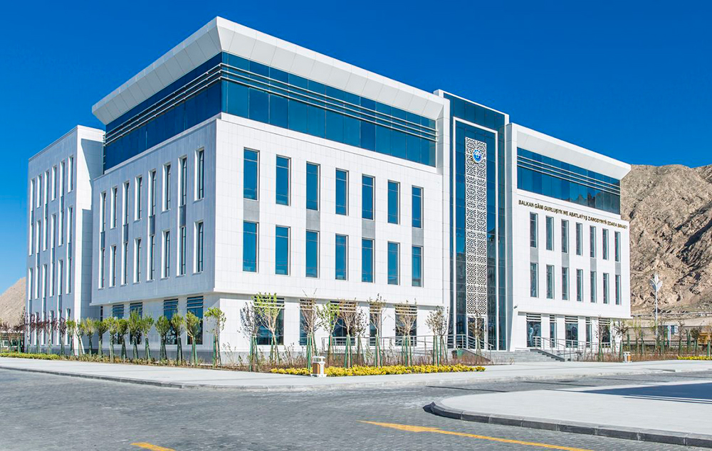 "Balkan" Plant, in partnership with a Korean company, builds two bulk carriers