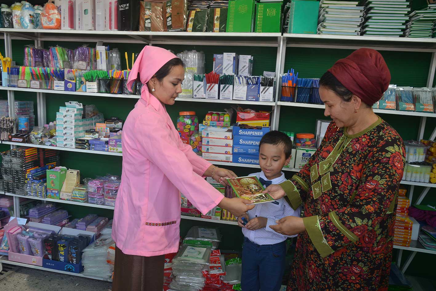 Mekdep bazarlary — harytlaryň bolçulygynyň kepili