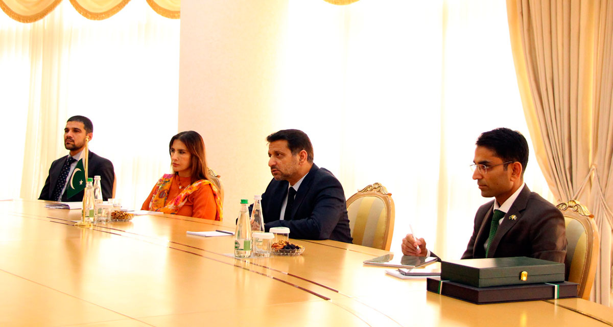 Günbatar Aziýa ýurtlary we Owganystan boýunça Pakistanyň DIM-niň Goşmaça sekretary bilen duşuşyk