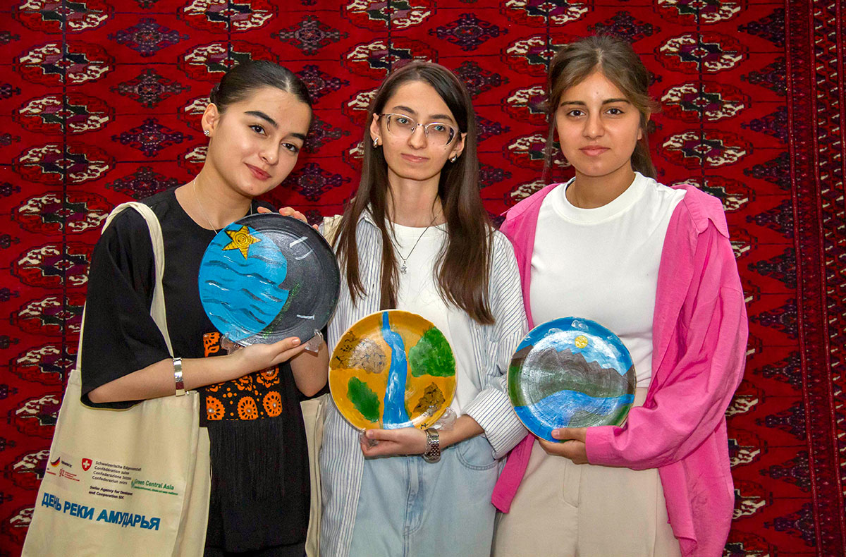 Экологическая выставка «День реки Амударья»
