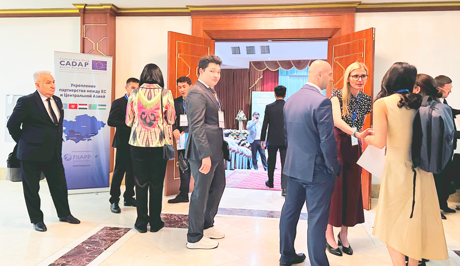 В Ашхабаде проходит Центральноазиатский молодёжный форум