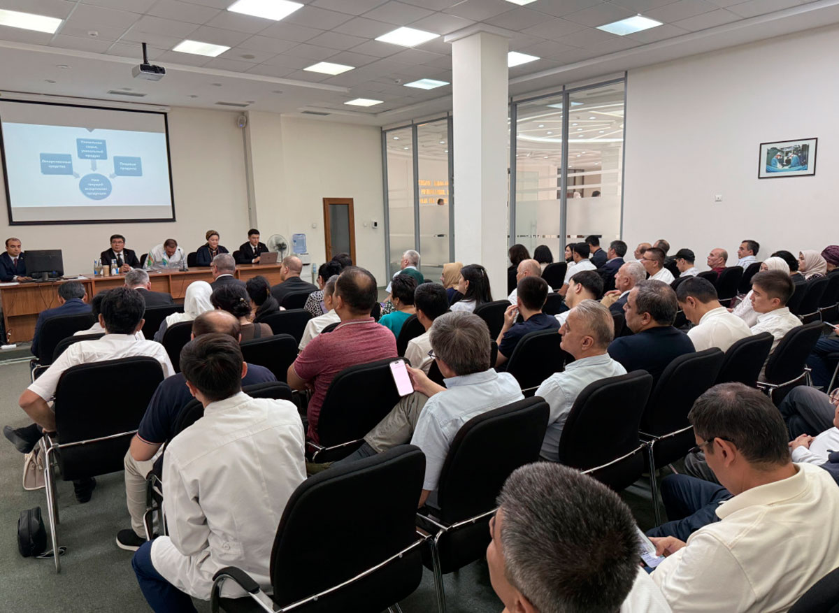 Özbegistanda Türkmenistanyň iri lukmançylyk klasteriniň tanyşdyrylyşy geçirildi