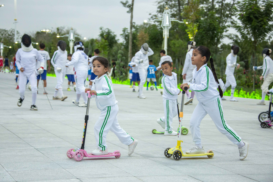 В Ашхабаде состоялось открытие обновлённого парка «XV лет независимости Туркменистана»