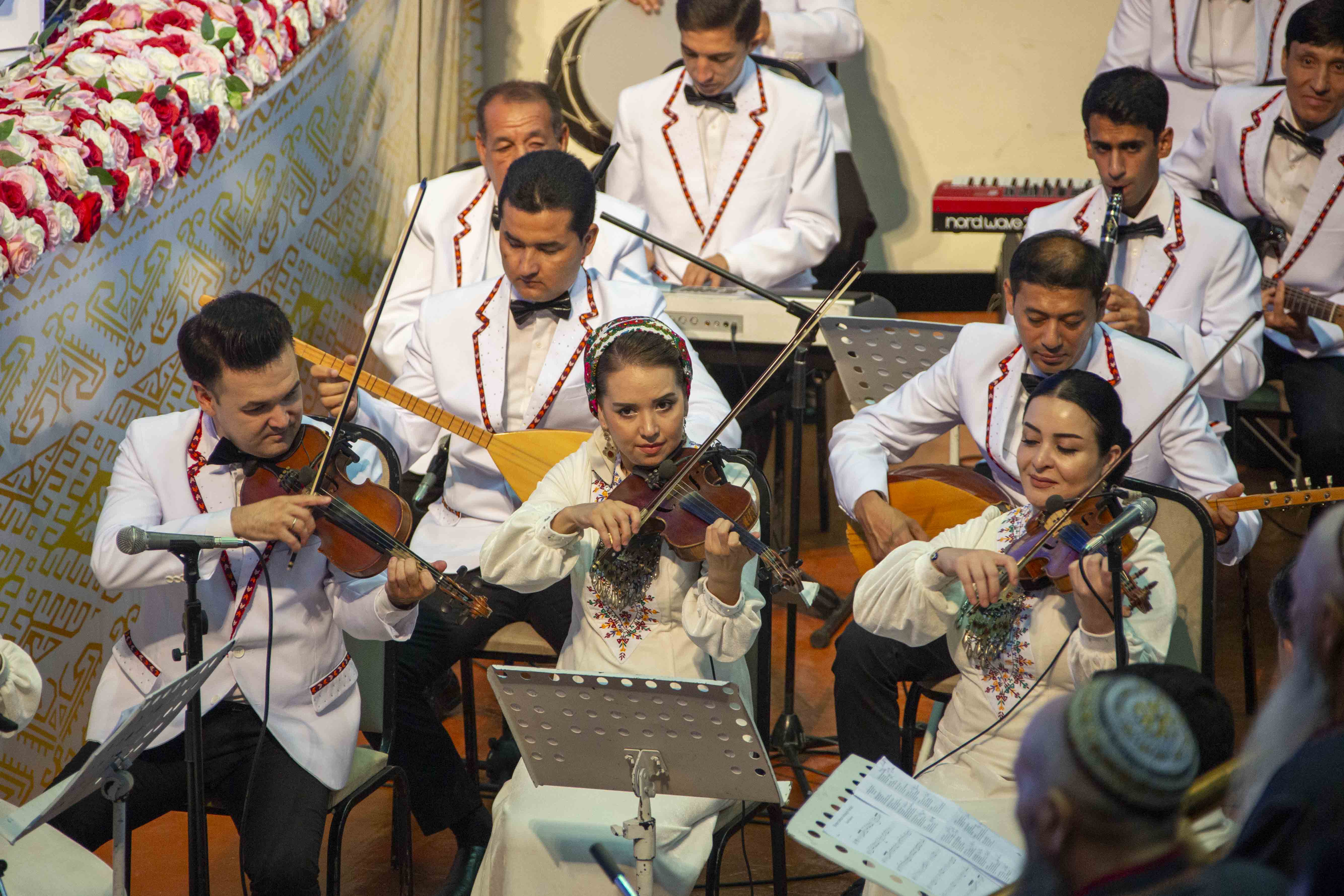 Во славу достижений независимой Отчизны