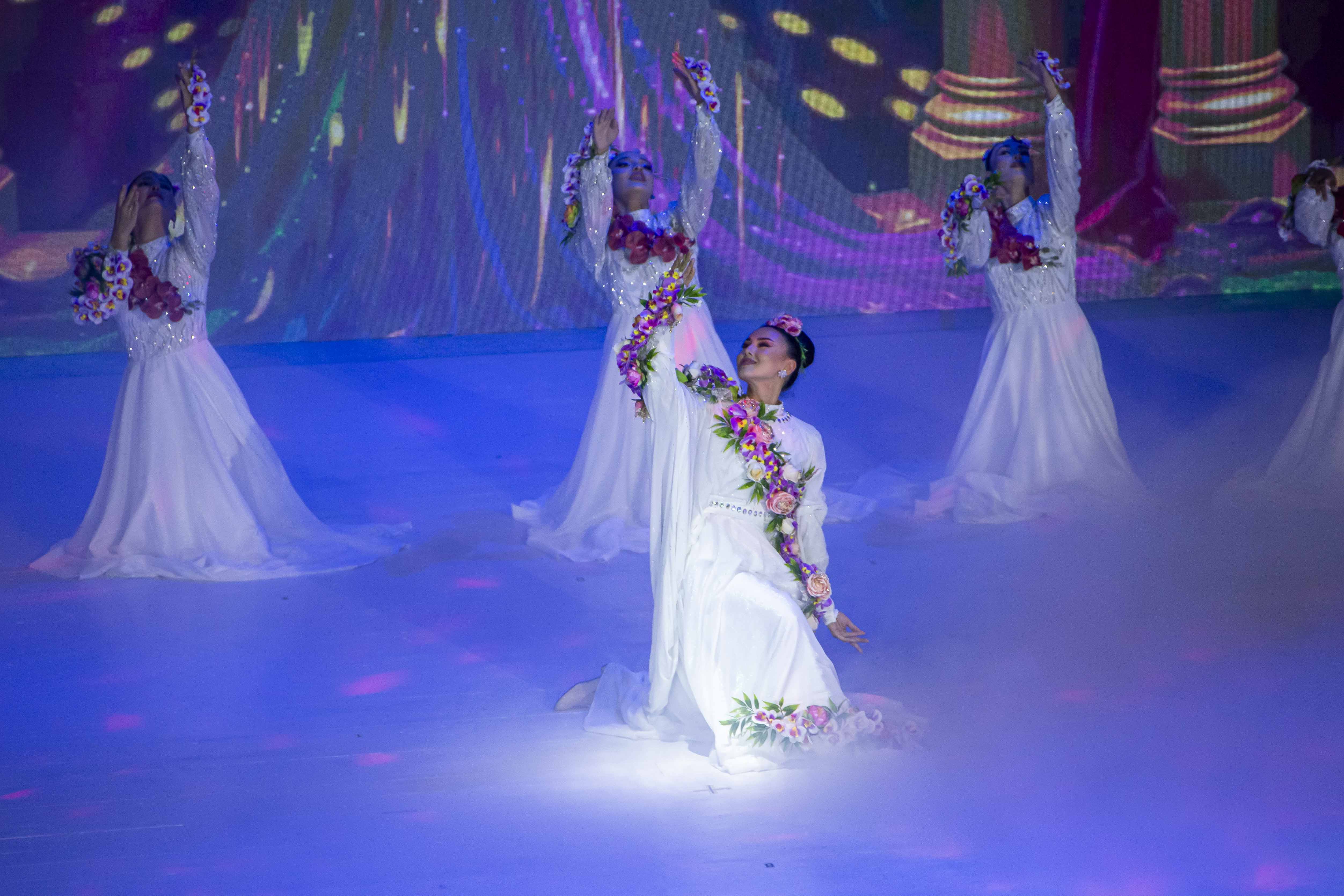 Во славу достижений независимой Отчизны