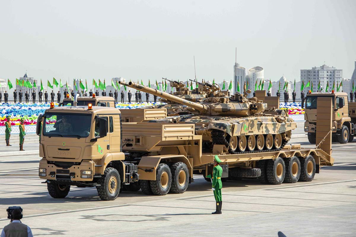 Президент Сердар Бердымухамедов принял участие в торжествах по случаю 34-й годовщины независимости Туркменистана