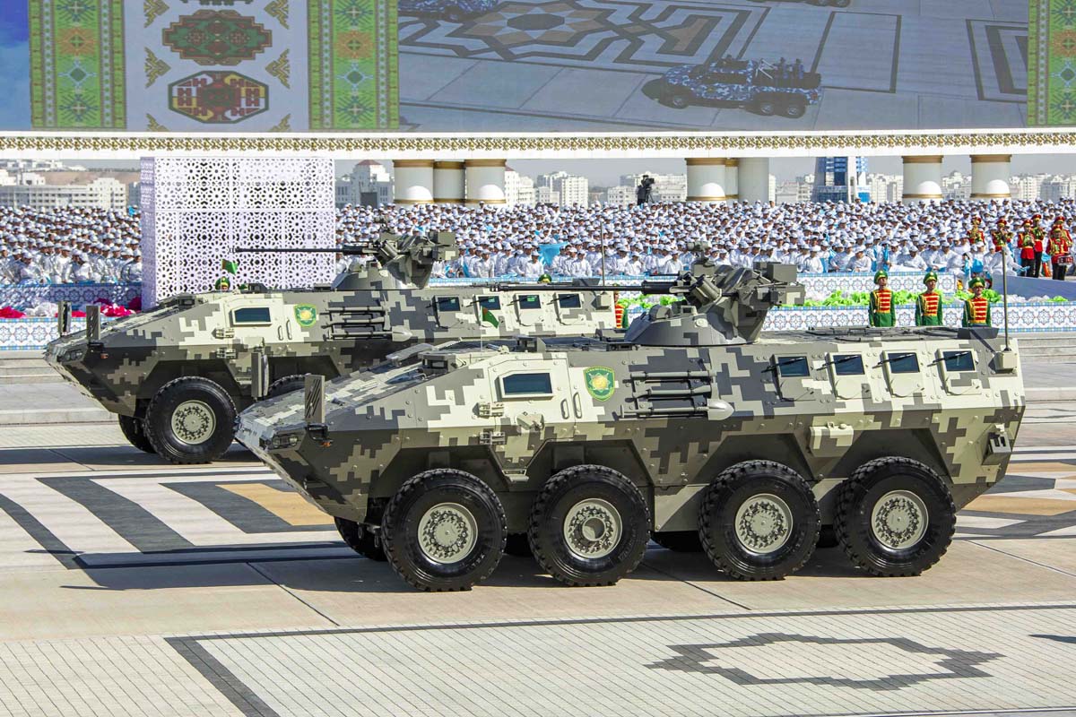 Президент Сердар Бердымухамедов принял участие в торжествах по случаю 34-й годовщины независимости Туркменистана