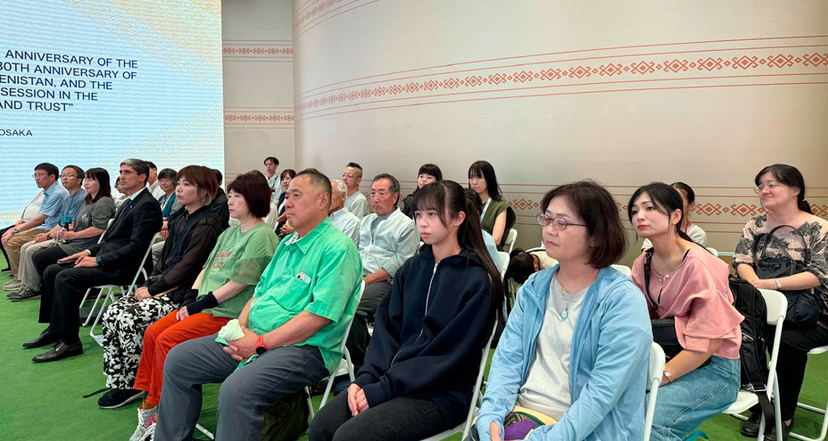 Ýaponiýada Türkmenistanyň Halk maslahatynyň mejlisiniň netijelerine bagyşlanan maslahat geçirildi