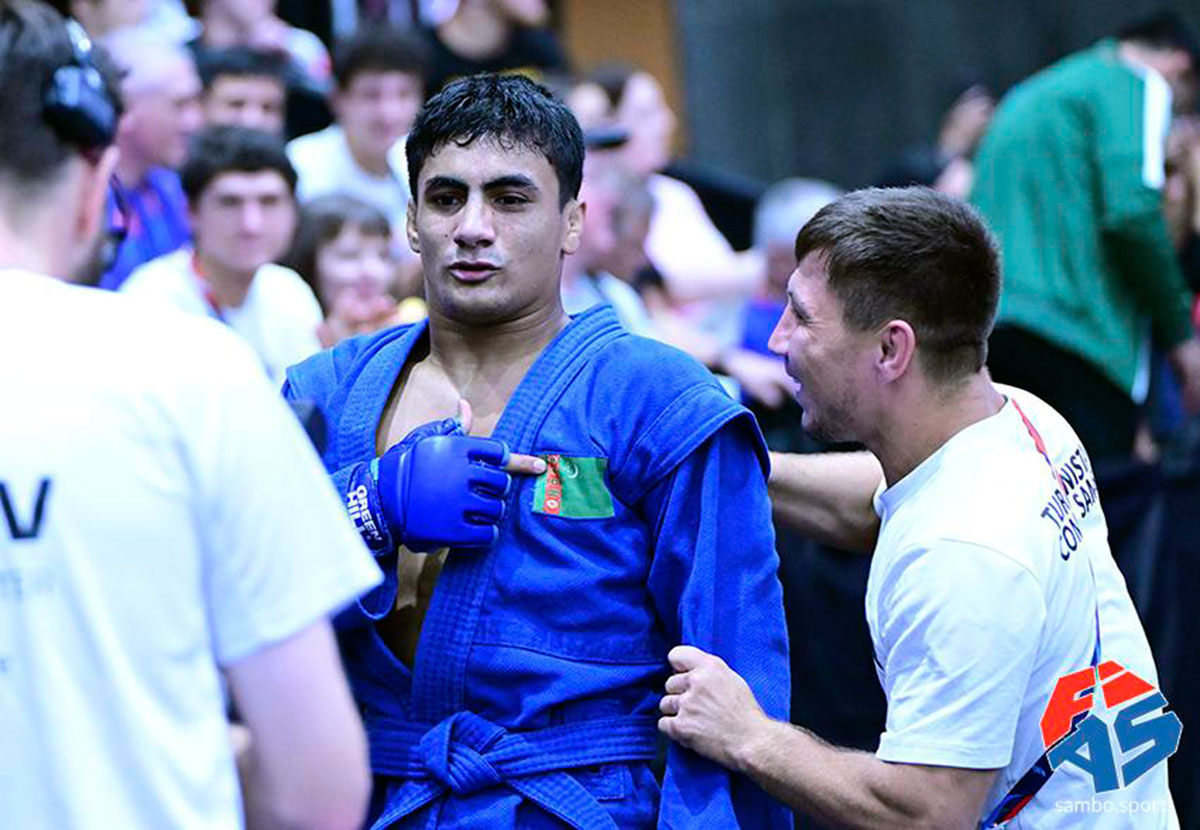 Turkmen sambo athletes won their first gold at the World Youth and Junior Championships in Indonesia