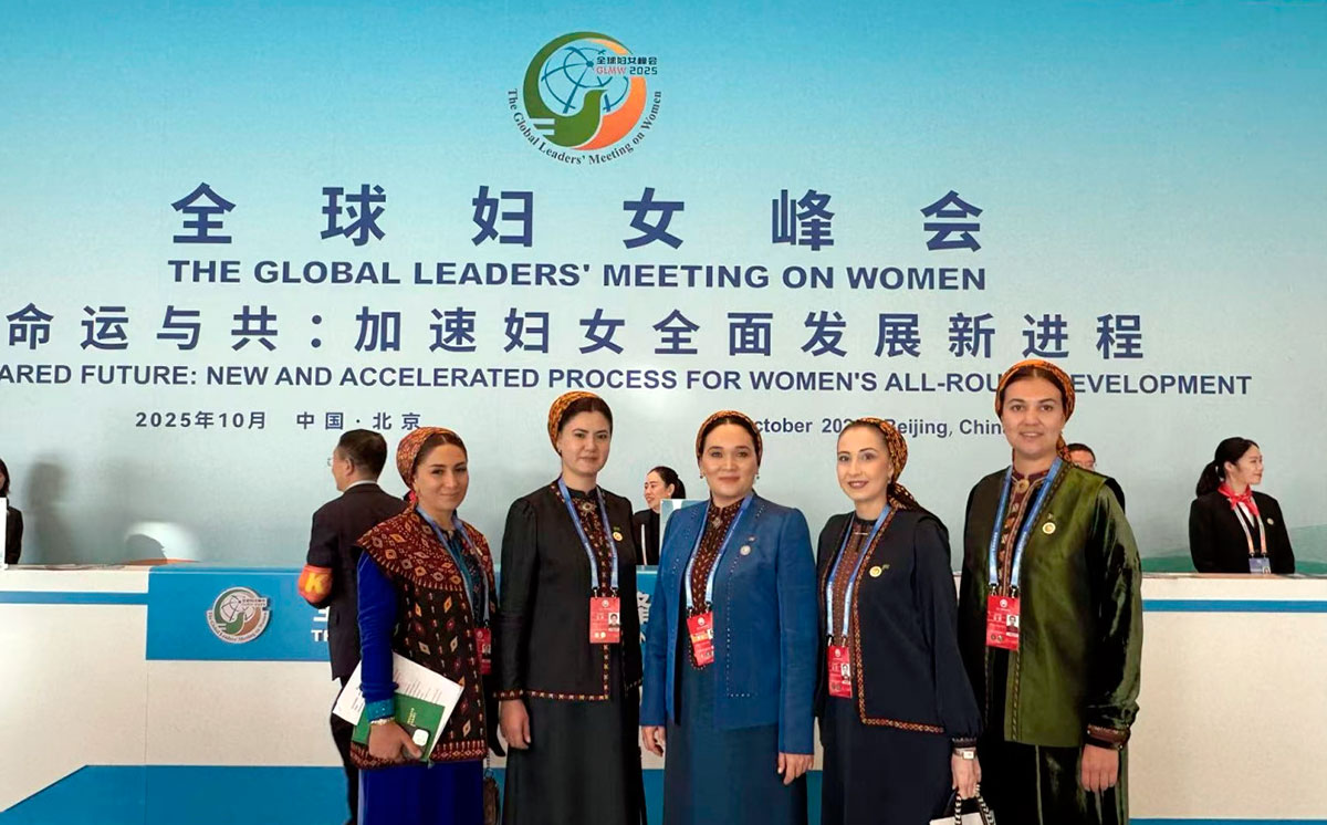 Türkmenistanyň wekiliýeti “Zenanlaryň bütindünýä sammiti -2025” gatnaşdy