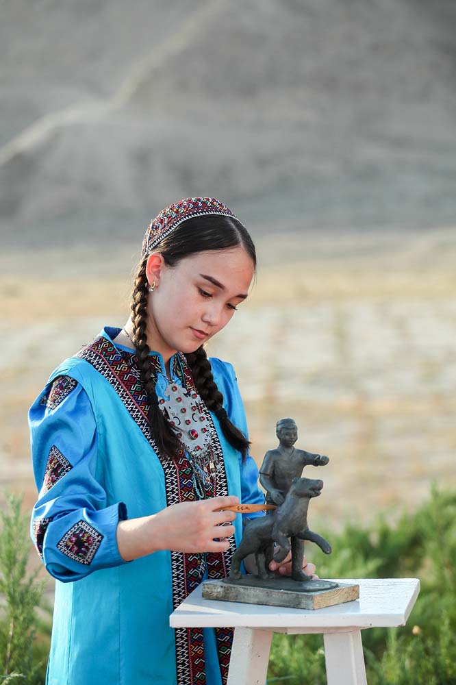 В Балканском велаяте широко отмечается Праздник туркменского алабая