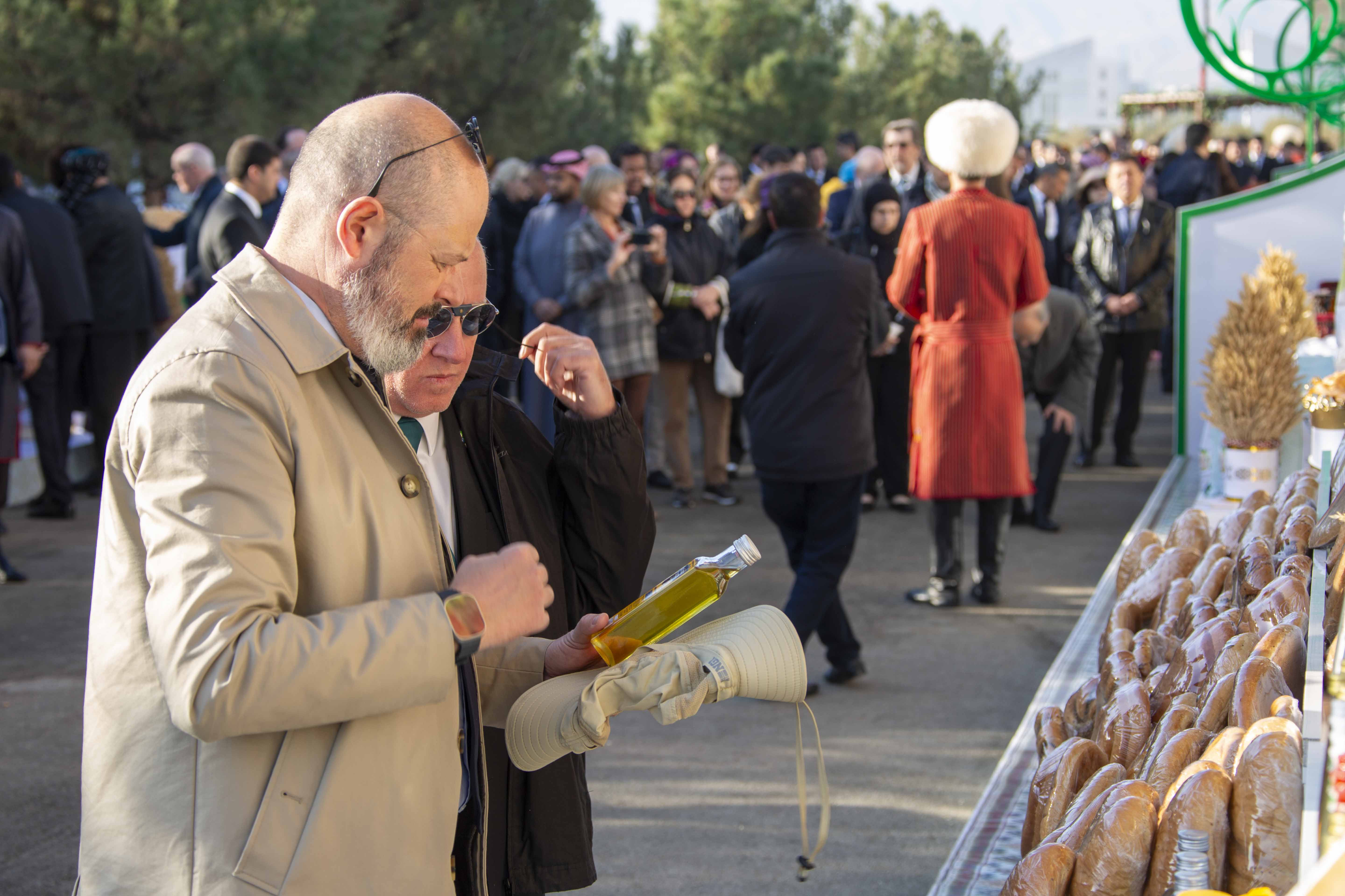 Праздник во славу щедрости и изобилия туркменской земли