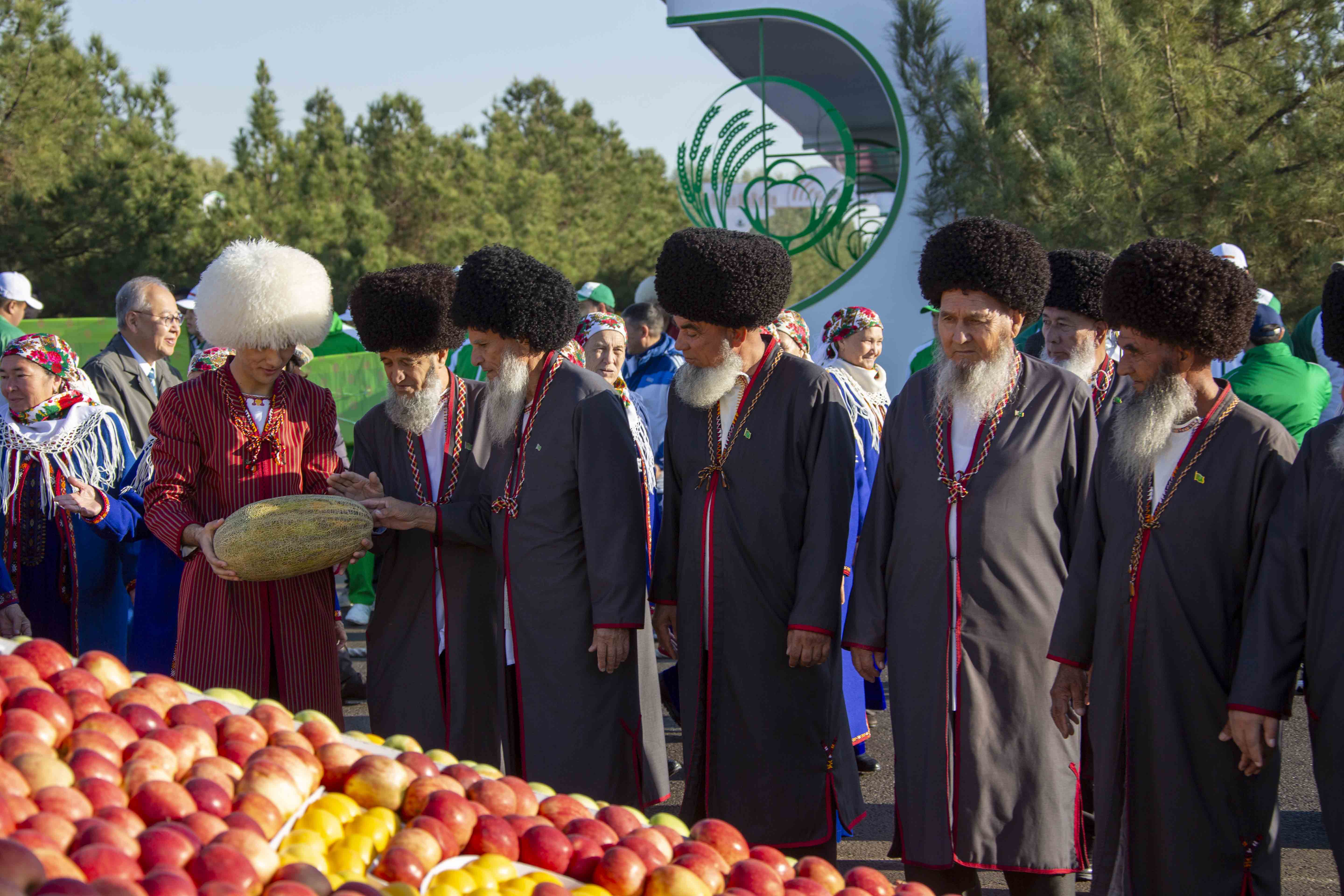 Праздник во славу щедрости и изобилия туркменской земли