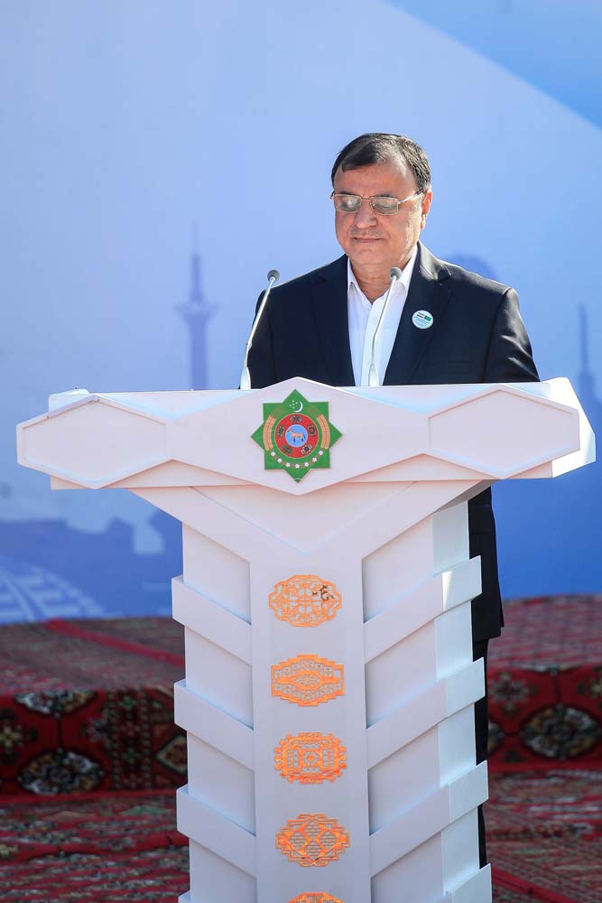 Balkan welaýatynda Eýran Yslam Respublikasynyň Gülüstan welaýatynyň eksport mümkinçilikleriniň sergisi geçirilýär