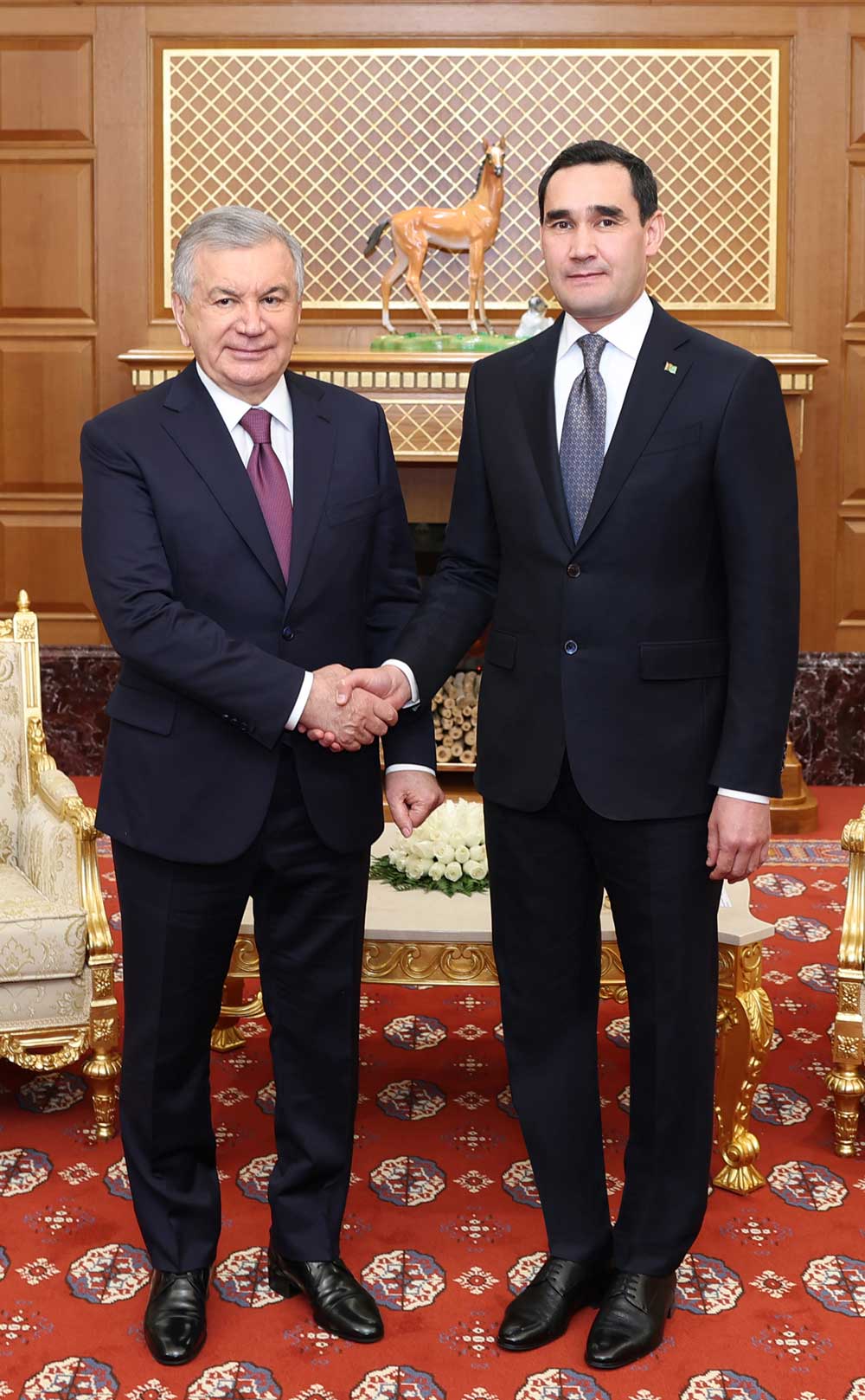 Türkmenistanyň Prezidenti Özbegistan Respublikasynyň Prezidenti bilen duşuşdy