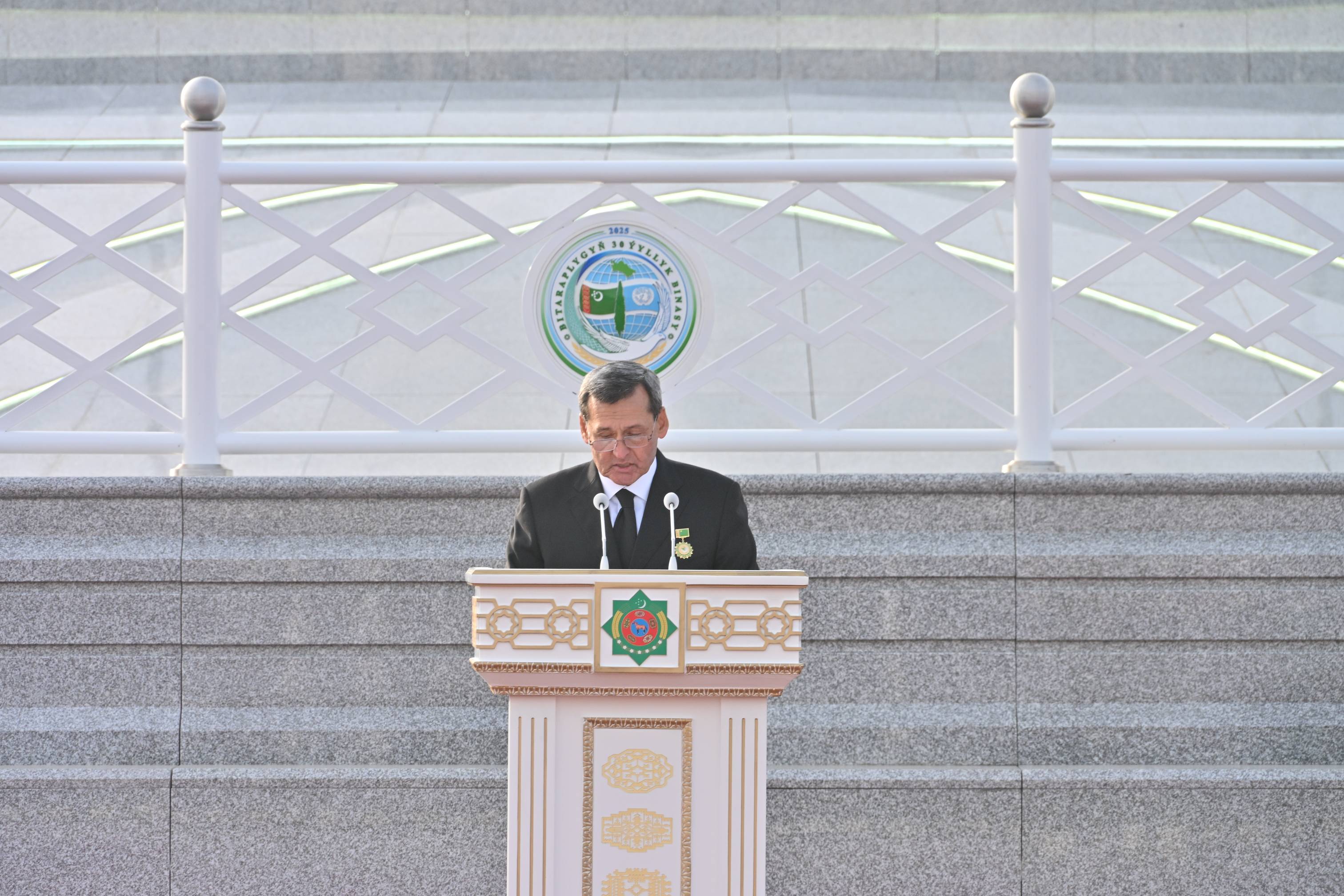 Монумент 30-летия нейтралитета: Послание, простирающееся далеко за пределы границ Туркменистана