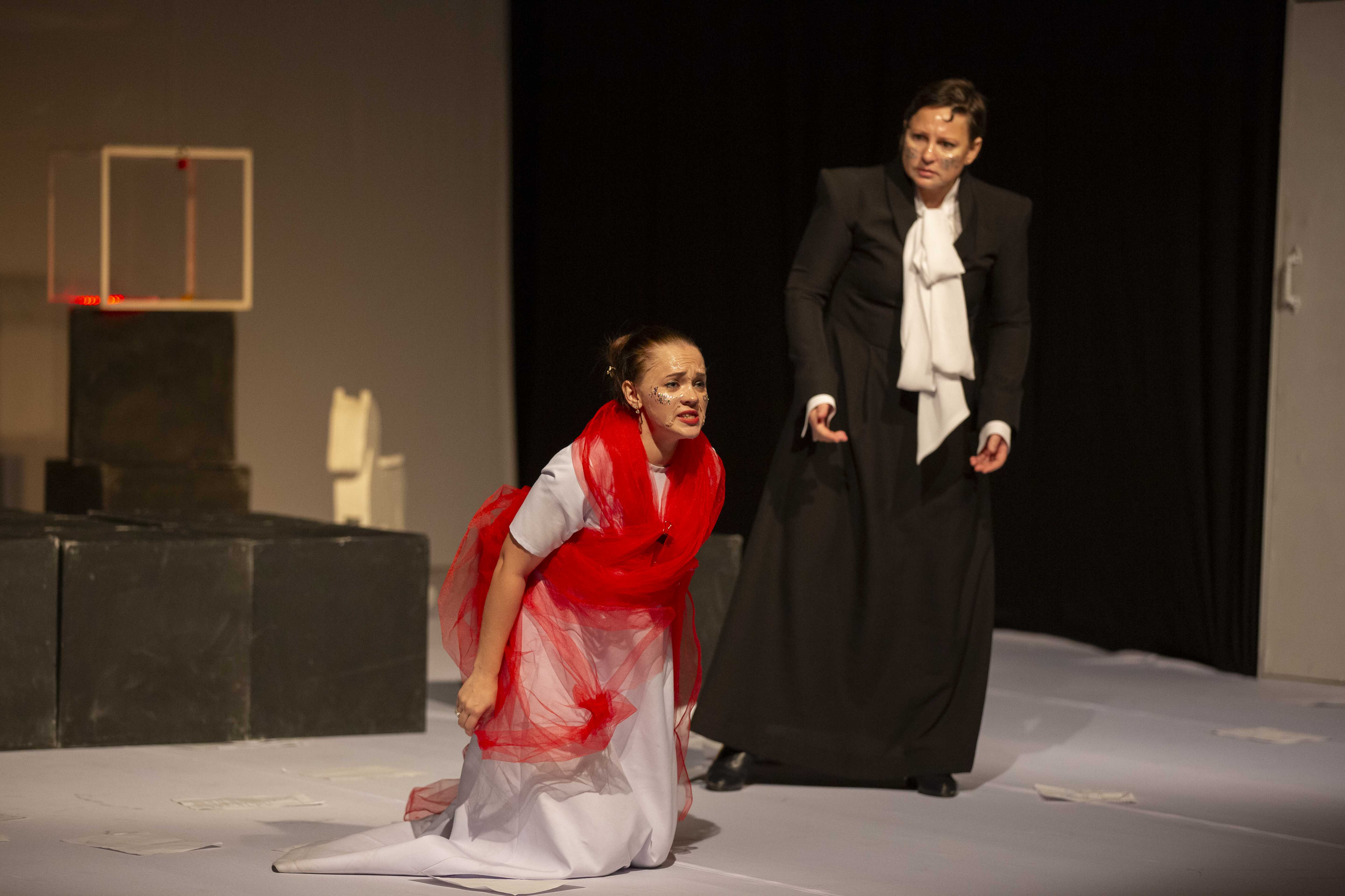 Genrih Ibseniň ýazan «Gurjagyň öýündäki» başagaýlyk