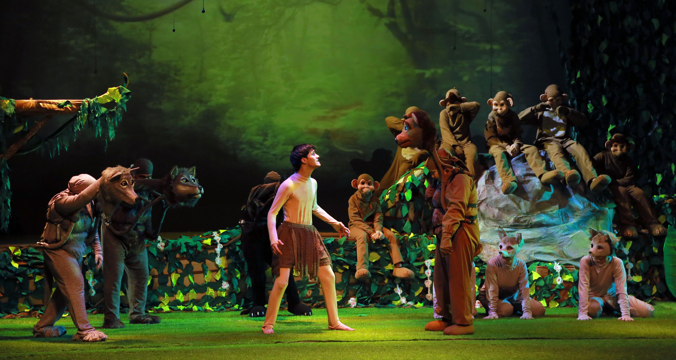 Maugli: Jeňňelde önüp-ösüp, adamkärçiligiňi saklamak