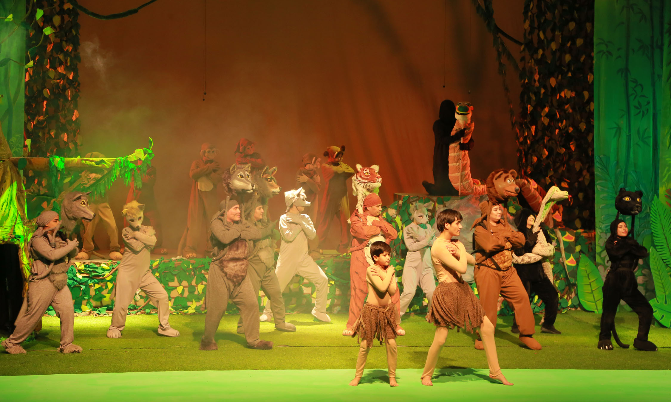 Maugli: Jeňňelde önüp-ösüp, adamkärçiligiňi saklamak