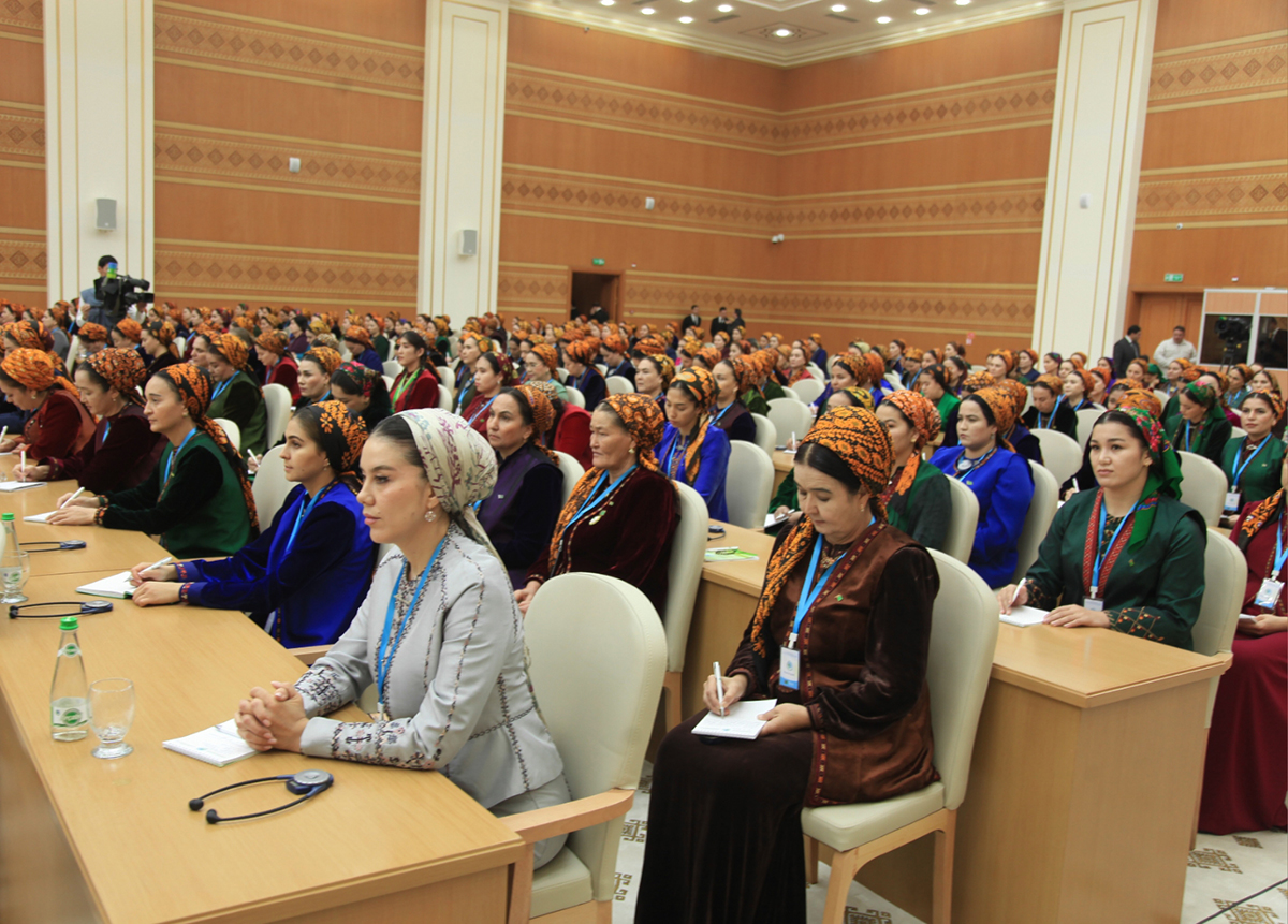 Halkara maslahata gatnaşyjylar Türkmenistana hoşallyklaryny bildirdiler