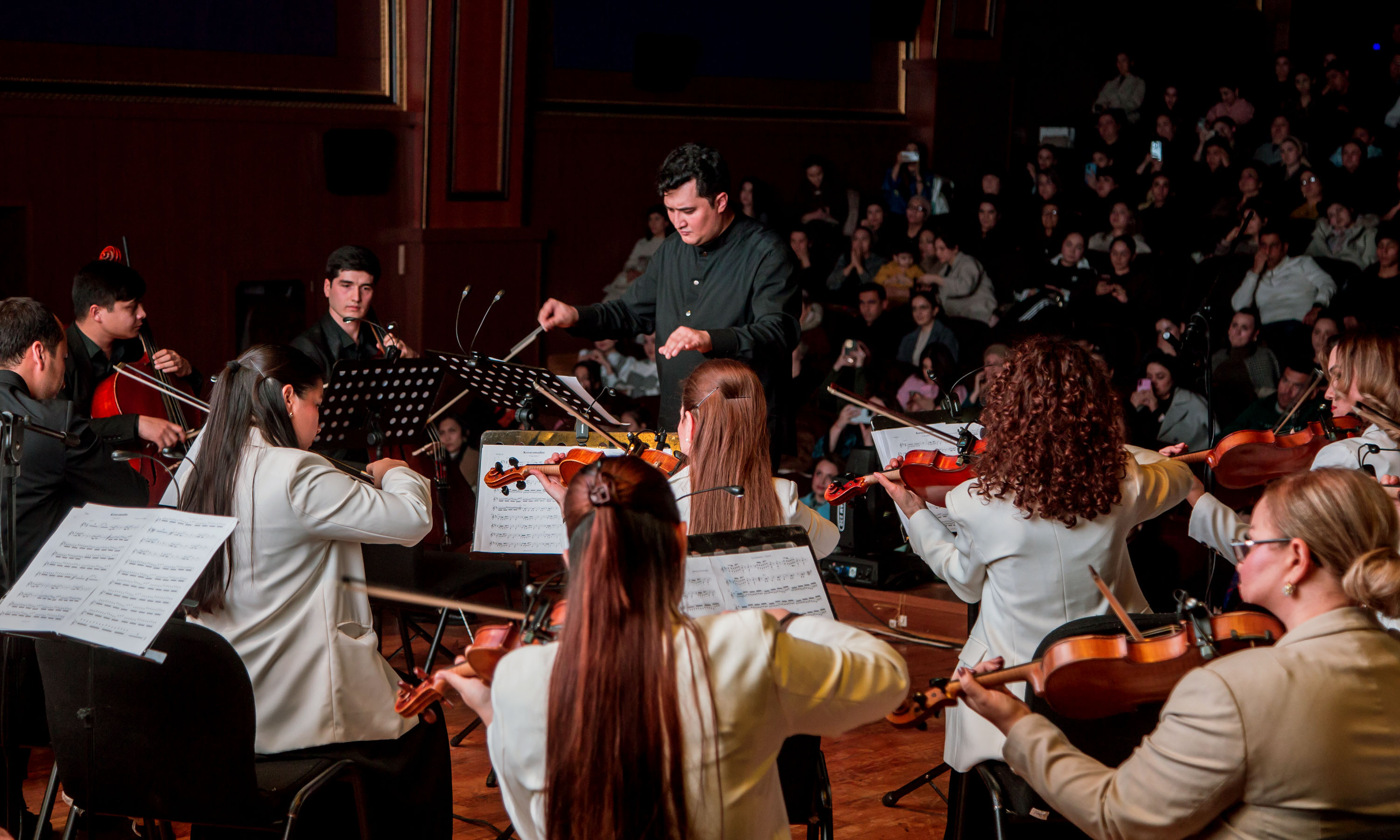 Саундтреки из полюбившихся телесериалов с их незабываемыми героями