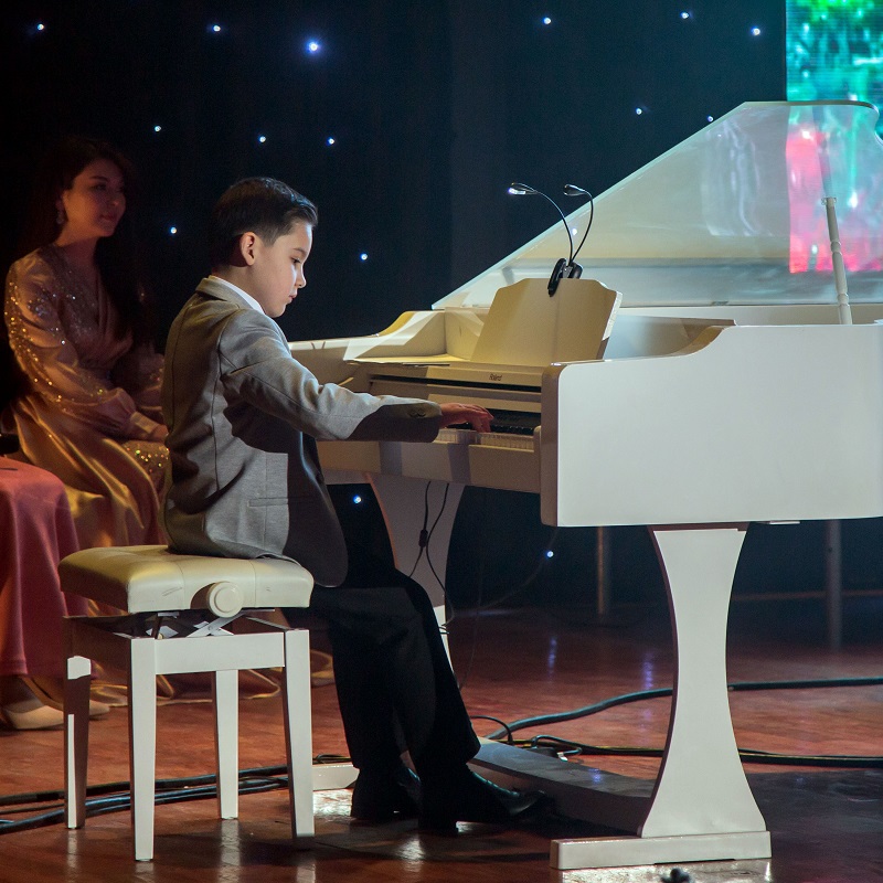 Саундтреки из полюбившихся телесериалов с их незабываемыми героями