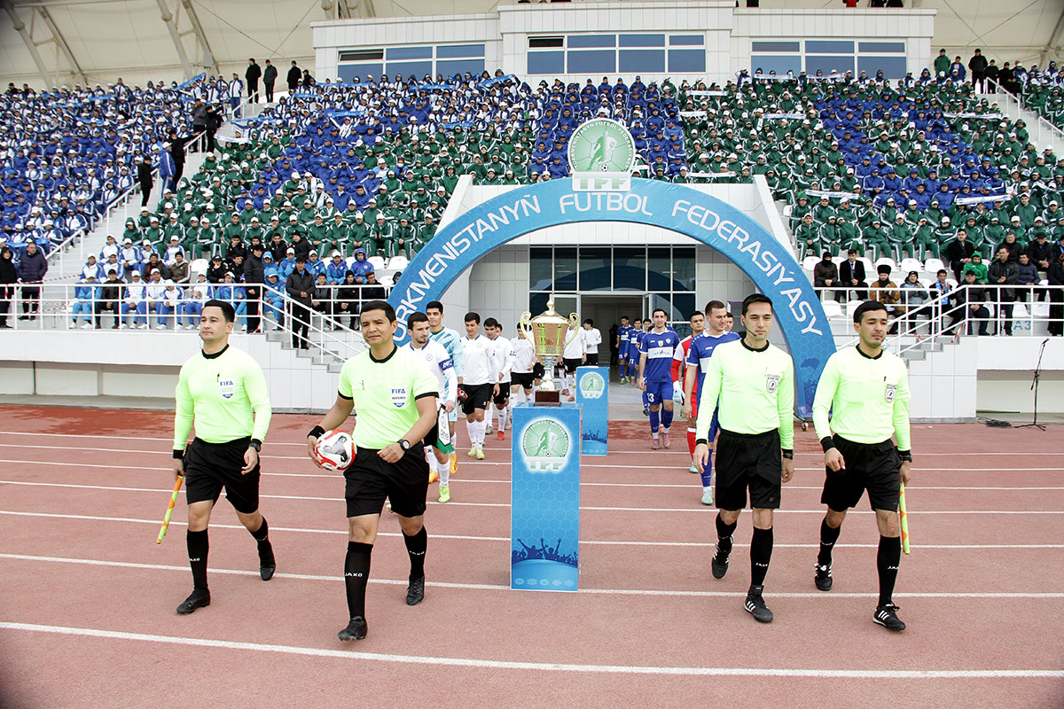 Футбольные клубы «Аль-Наср» и «Аркадага» сыграют исторический матч