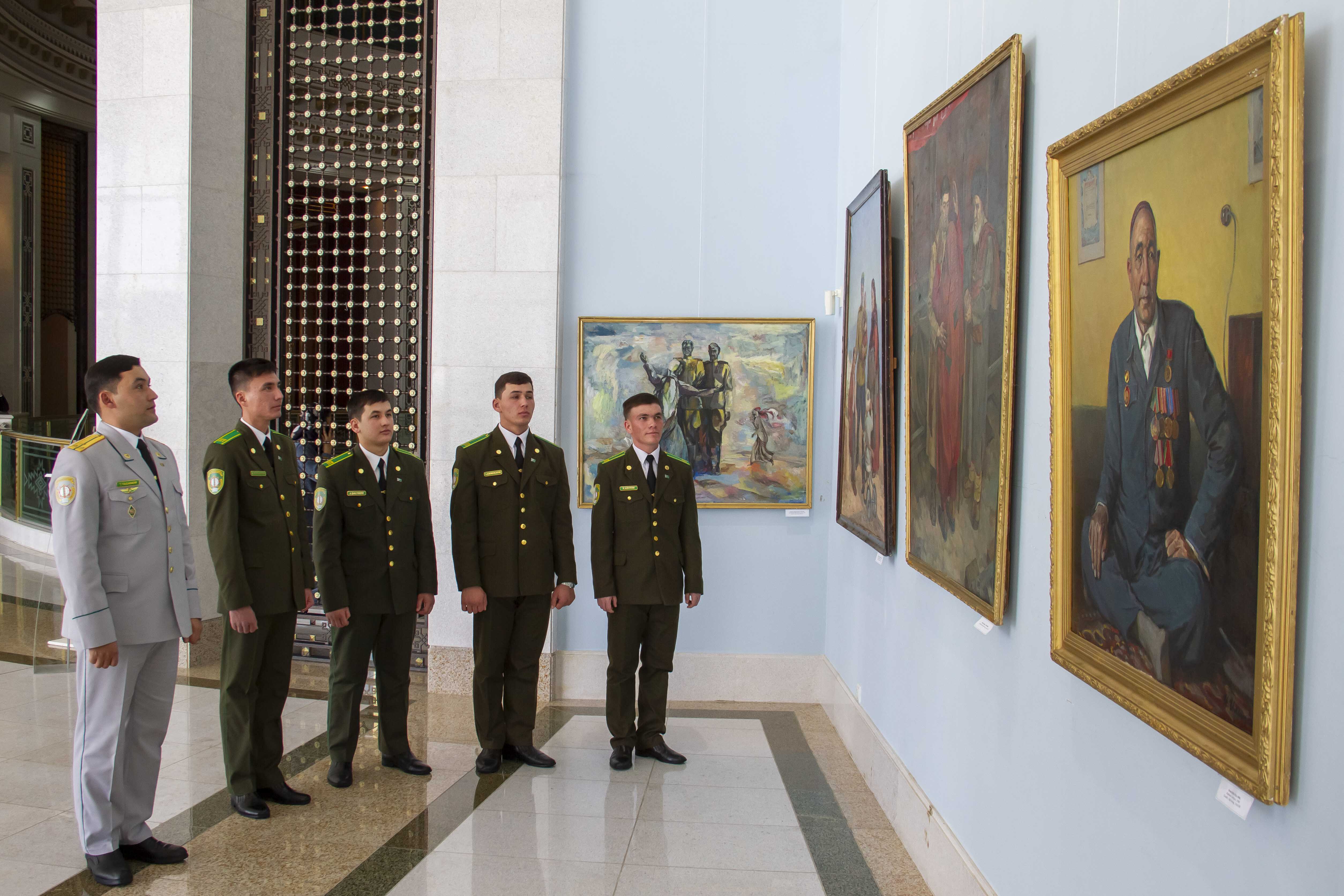 Защитникам Отечества посвящается