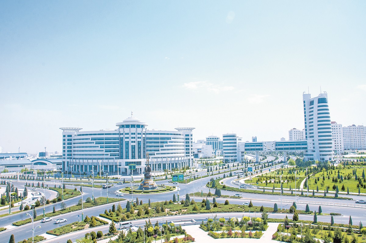 Unsettled warmth and precipitation forecast in Turkmenistan