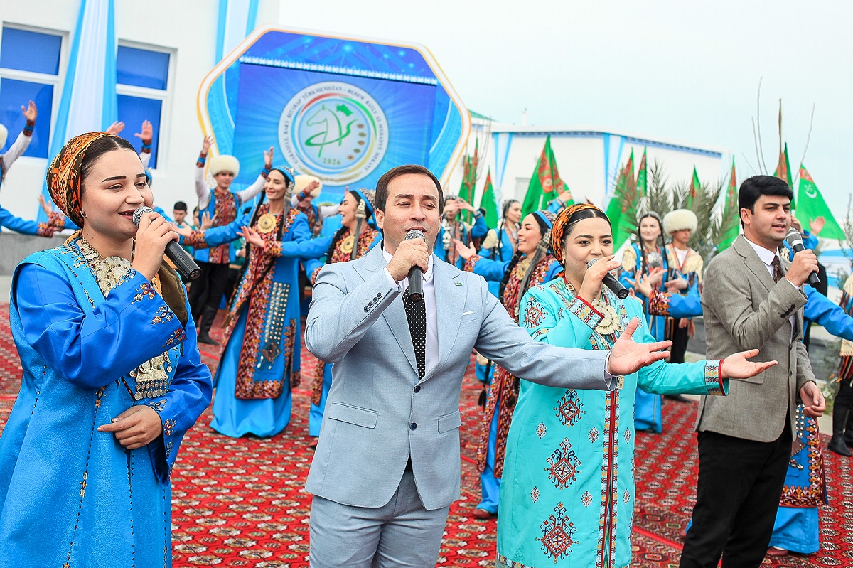 Açylyş dabarasy belentden tutuldy