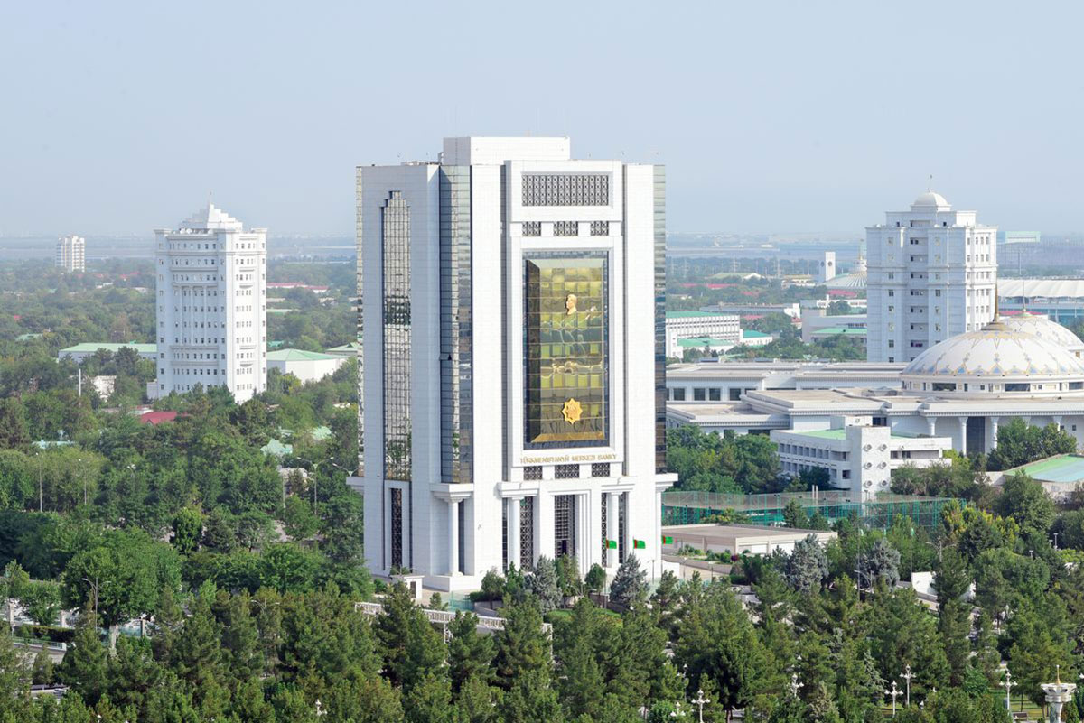 Turkmenistan modernizes the material and technical base of leading banks