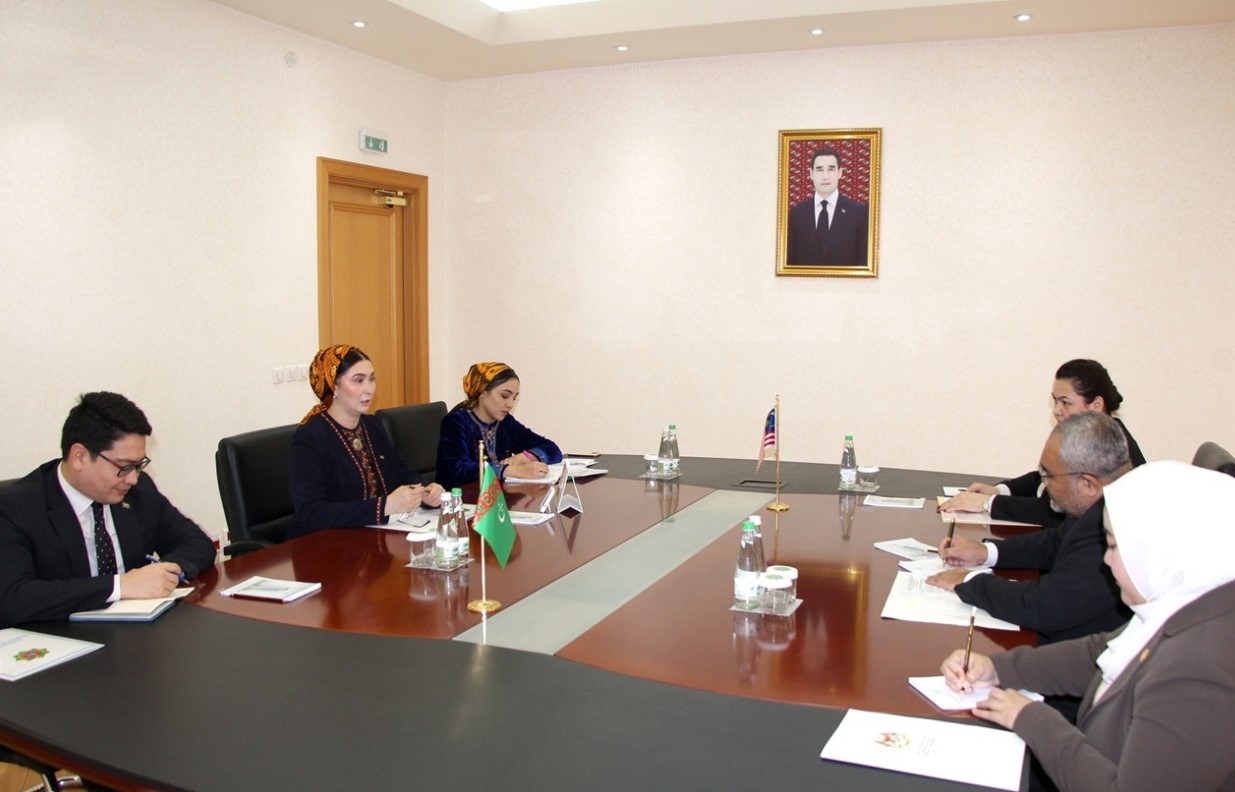 Meeting with the Ambassador of Malaysia held at the MFA of Turkmenistan