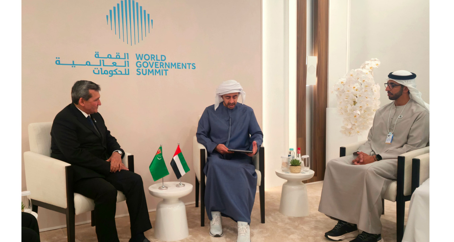 Türkmenistanyň we BAE-niň daşary syýasat edaralarynyň ýolbaşçylarynyň duşuşygy geçirildi