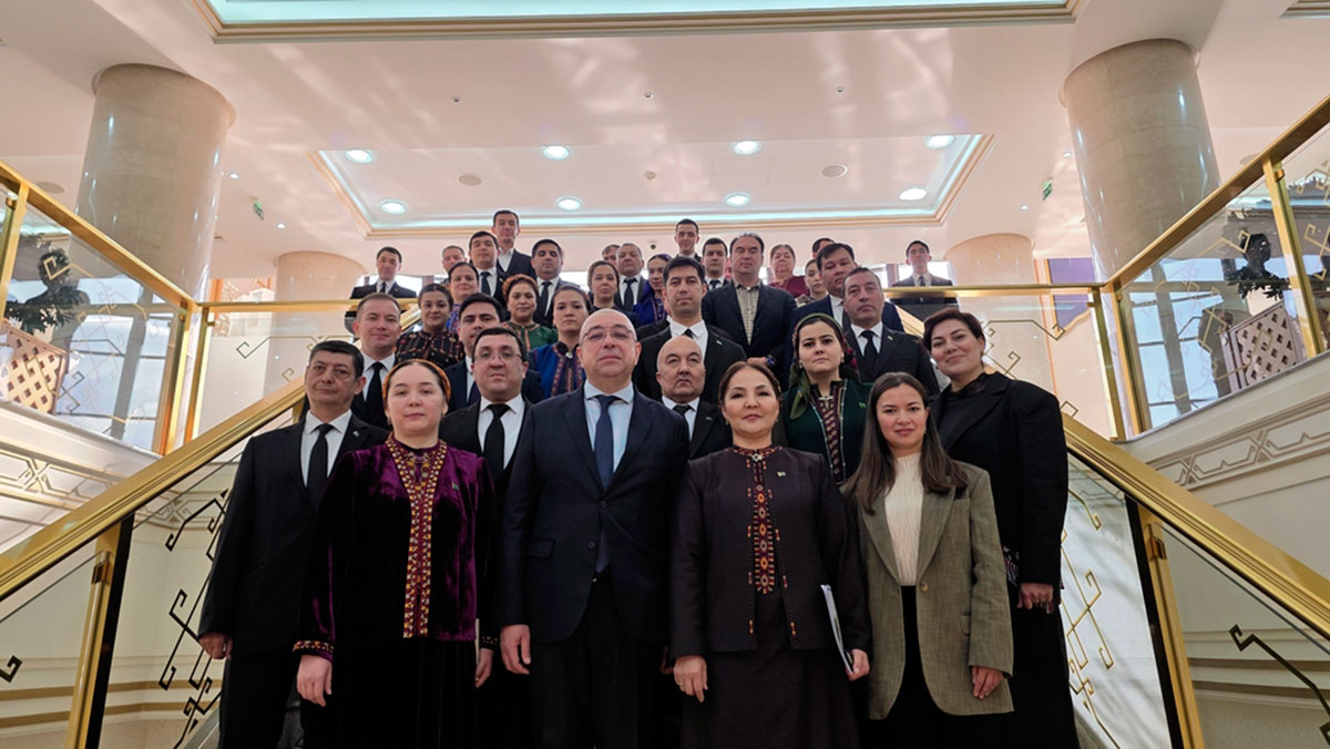 В туркменском вузе прошла информационная сессия по программе ЕС «Горизонт Европа»