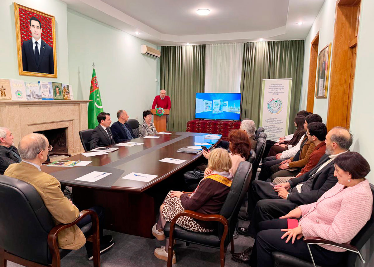 Metbugat duşuşygy: «Aşgabat – Tbilisi: pikirleriň we täze mümkinçilikleriň arasyndaky janly köpri»