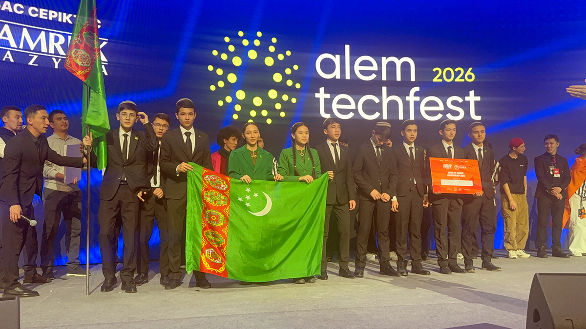 Success of Turkmen Youth in Astana: "Oguzrobot" Secures Qualification for Competition in China