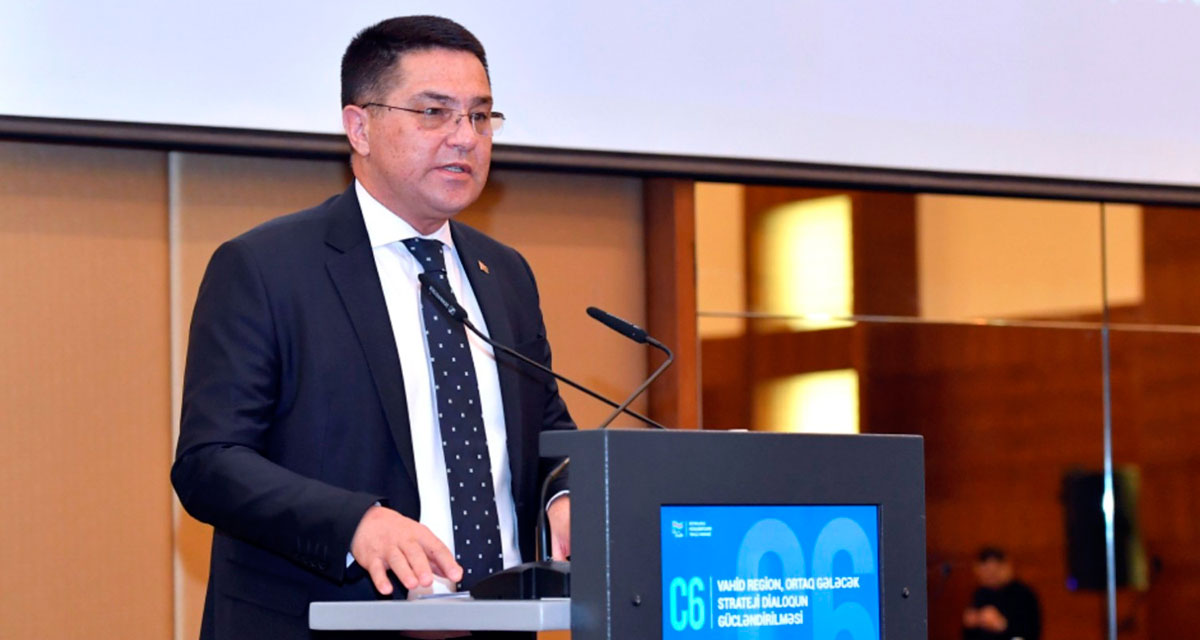 В Баку состоялась международная конференция аналитических центров стран формата С6