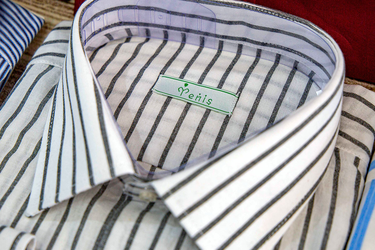 «Ýeňiş» haryt nyşanly önümleriň özboluşlylygy: hil ussatlary üçin nepis köýnekler