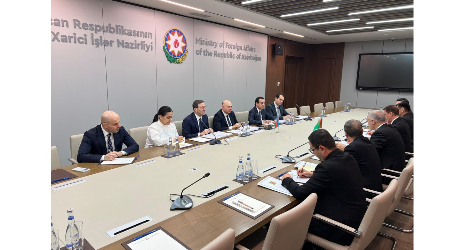 Türkmenistan we Azerbaýjan Daşary işler ministrlikleriniň arasyndaky dialogy pugtalandyrýarlar