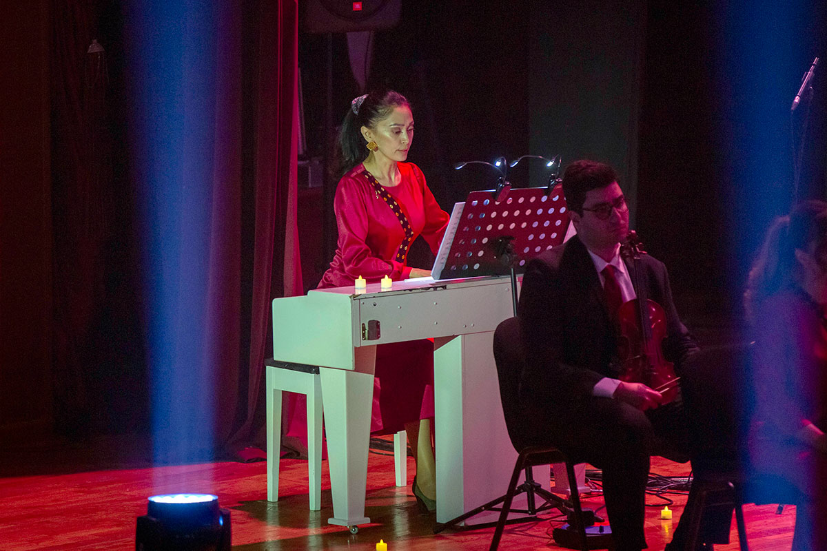 Весенний букет оркестра «Мелодия»