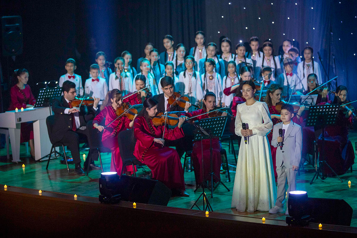 Весенний букет оркестра «Мелодия»