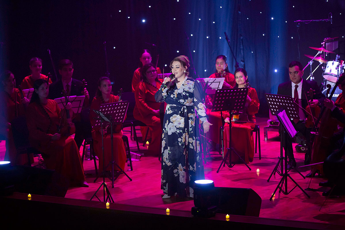 Весенний букет оркестра «Мелодия»