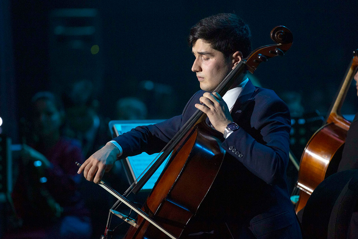 Весенний букет оркестра «Мелодия»