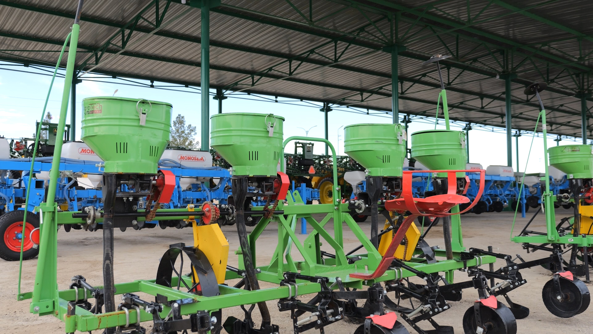 Jogapkärli möwsüme ykjam taýýarlykly barylýar